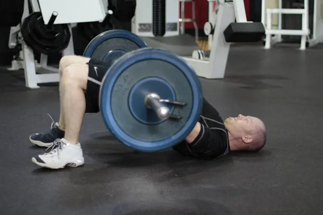 Barbell Glute Bridge, finishing position