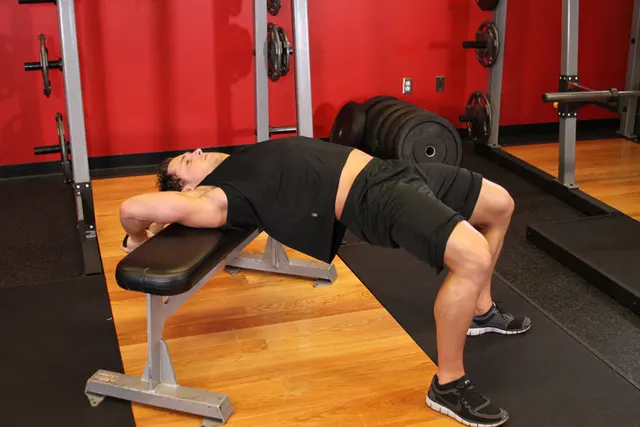Bent-Arm Dumbbell Pullover, finishing position
