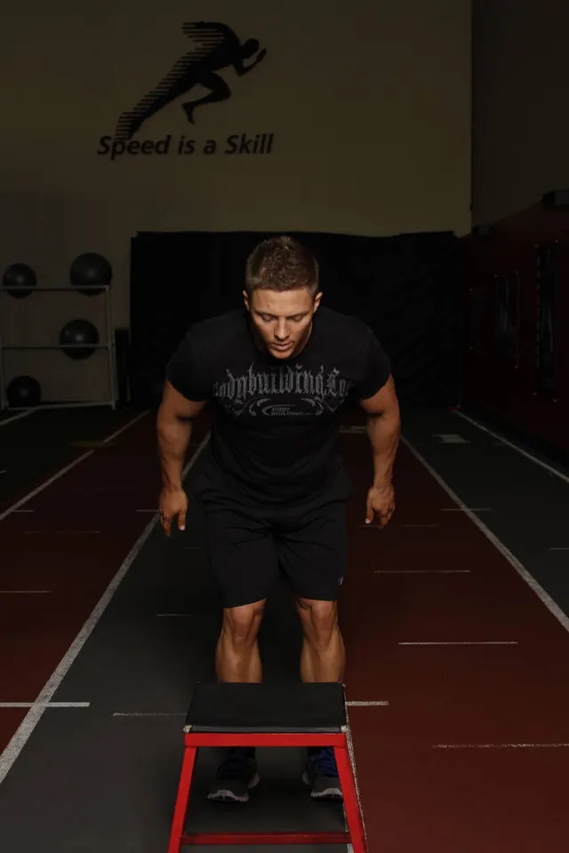 Box Jump (Multiple Response), starting position
