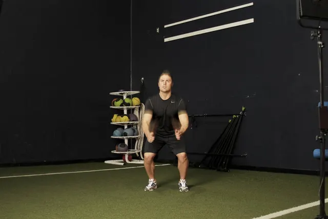 Double Leg Butt Kick, starting position