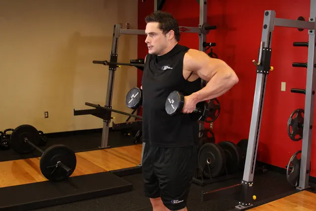 Dumbbell Raise, finishing position