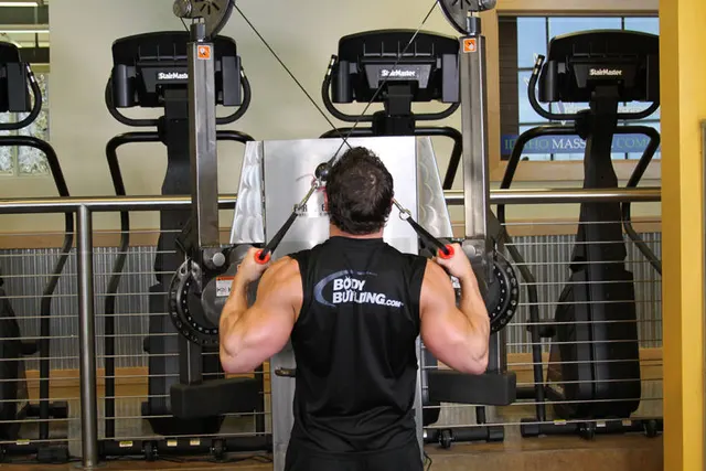 Full Range-Of-Motion Lat Pulldown, finishing position