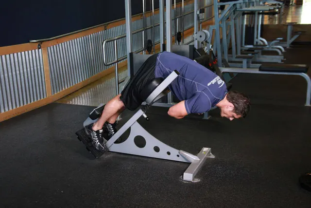 Hyperextensions (Back Extensions), finishing position
