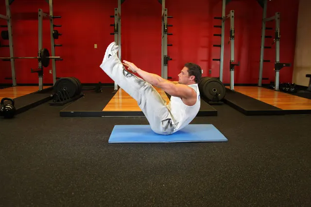 Jackknife Sit-Up, finishing position
