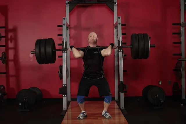 Jerk Dip Squat, finishing position