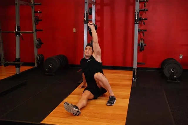 Kettlebell Turkish Get-Up (Squat style), finishing position