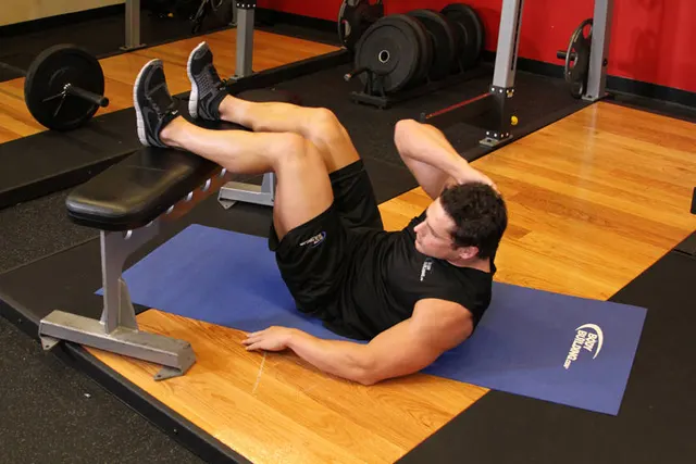 Oblique Crunches, finishing position