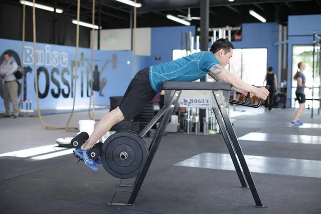 Reverse Hyperextension, finishing position