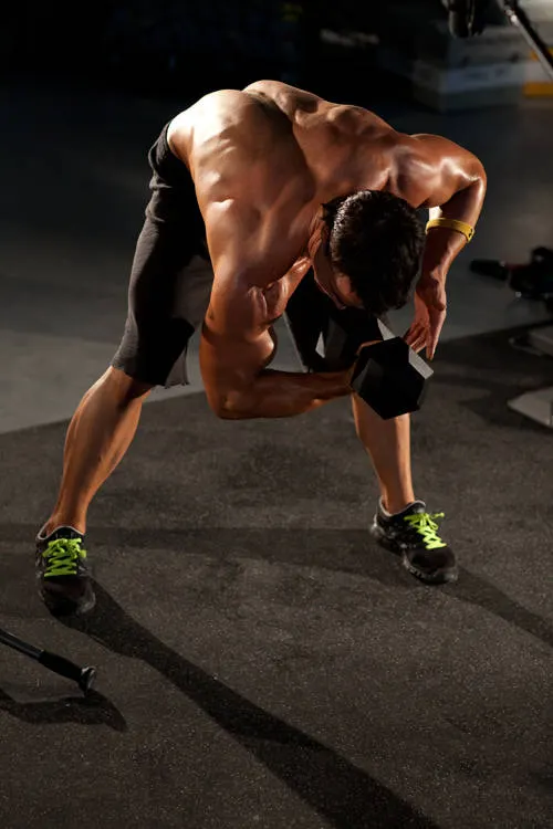 Standing Concentration Curl, finishing position