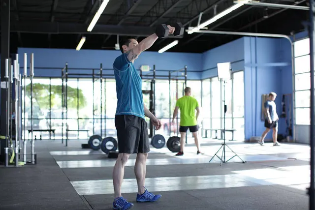 Vertical Swing, finishing position