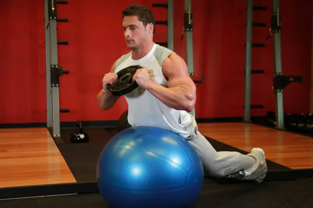 Weighted Ball Hyperextension, finishing position