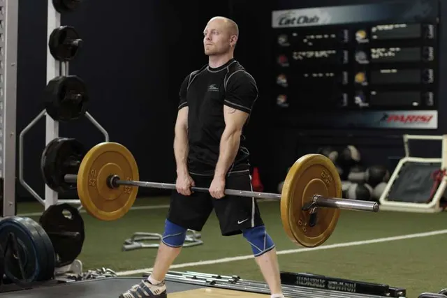 Wide Stance Stiff Legs, finishing position